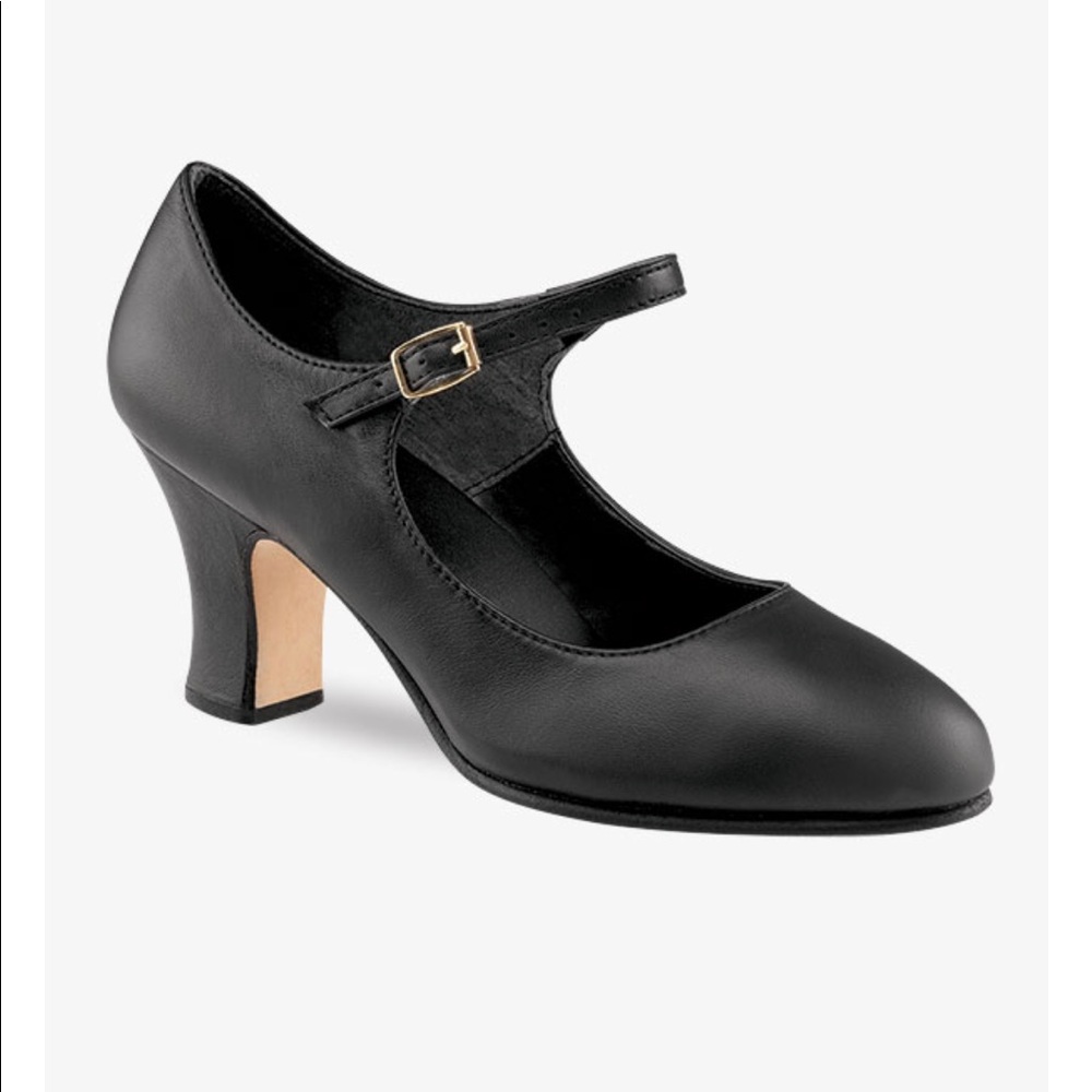 Capezio Manhattan 2.5 inch 8W Black Character Shoe